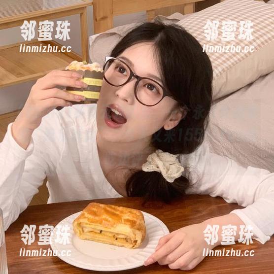 英勇无畏的我，一个永久手速快的“吃瓜群众”，今天又来155hl.fun边吃边评了。
