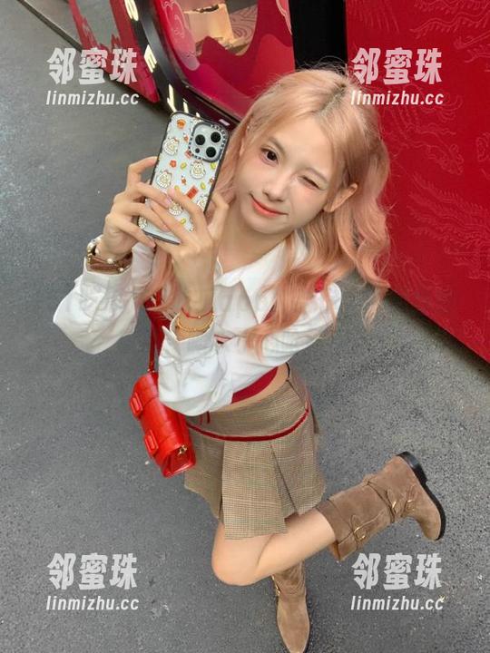 51吃瓜 51吃瓜app,给你实时更新的瓜情,喝水小心呛到哦!