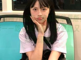 最近51吃瓜网苹果版真是温馨提示——吃瓜要适量，新更新又将我们推向深渊！