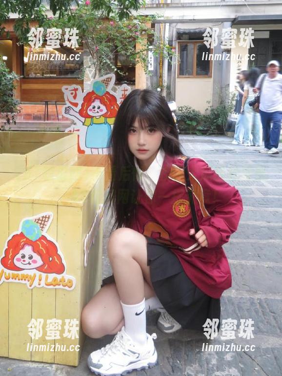 不看后悔，校园大瓜轻松导航，51吃瓜网让你一探究竟！