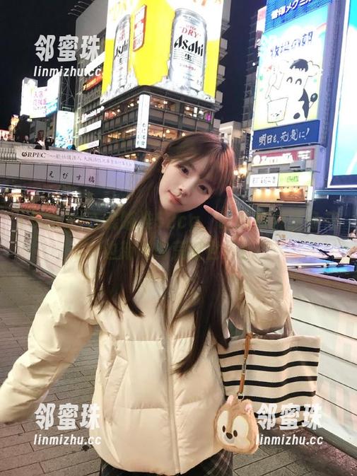 在线瞄准52cg，让我仿佛置身花边新闻的荒诞世界！