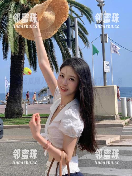 最近在52吃瓜网逛了逛，资源就像过期的果冻，太多了，真没处放！