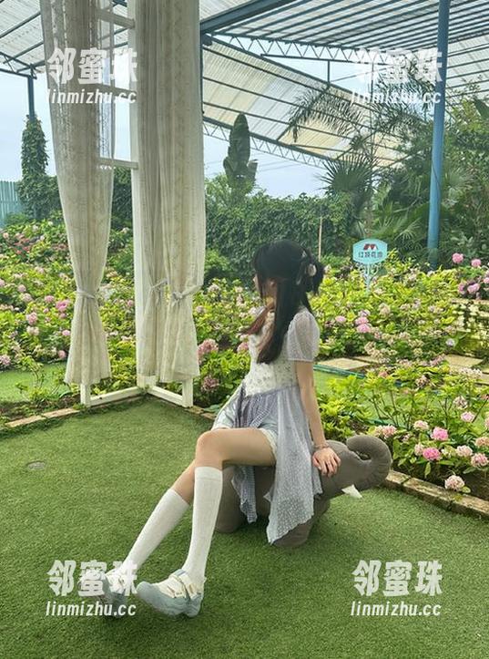 每次刷“718yule”，都有种永久的小期待，期待下一秒惊掉我的下巴。
