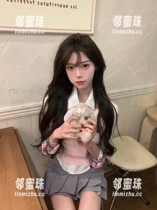 被“www.吃瓜”链接截图围攻，根本没辙，我想说，黑暗料理也是有底线的吧。