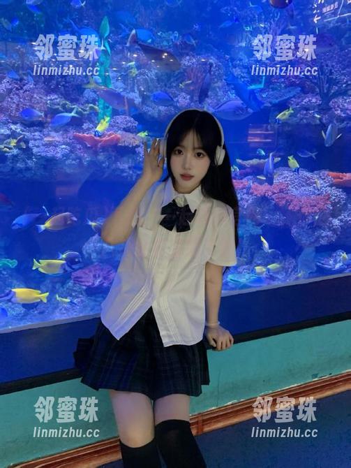下载‘一起吃瓜官网’，你的八卦仓库立刻丰盈！