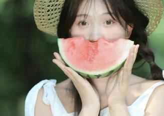 行走在“五一吃瓜”的黑料迷雾中，永不迷路的我心乱如麻。