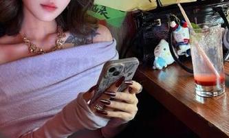 拿着我的“永不迷路”地图，跟着免费吃瓜网站，一路在八卦的海洋中狂欢！