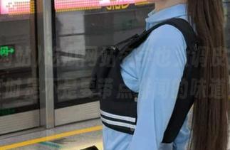 吃瓜网站名字也太调皮了，分享时是不是要带点绯闻的味道？