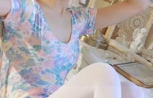 吃瓜技巧满分！没想到下载个好莱坞黑料正能量app也能传递正能量，真是意外的惊喜。