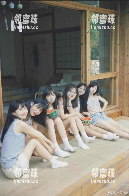 网曝黑料 网曝黑料的新剧情,传送门里藏着国产吃瓜反差的金句哟