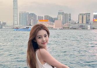 别再站边了，苹果版“网红吃瓜网51”让你的八卦梦想飞起来！