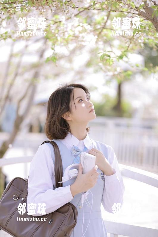 传送门敞开，来体验黑料不打烊的无限下载乐趣！