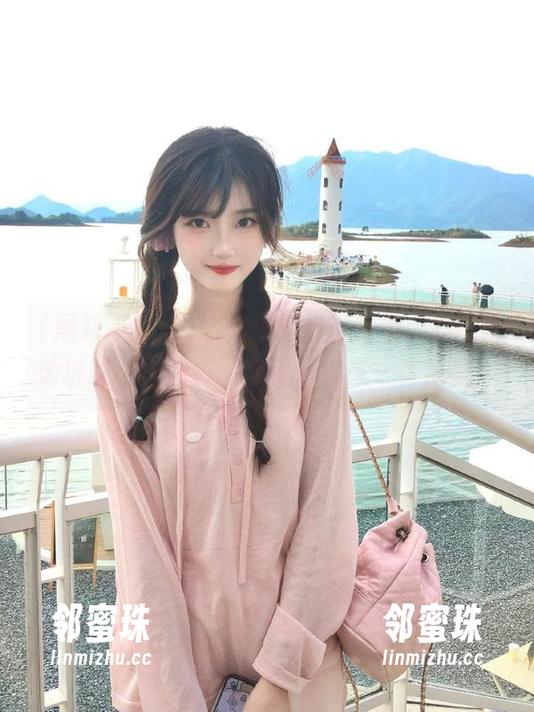 黑料不打烊苹果版，2025地址跟不上潮流的气息，吹来一阵新风！