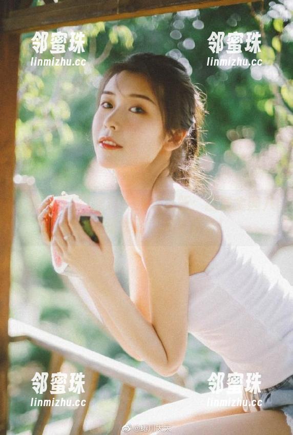 黑料在线苹果版：翻遍全国八卦地，竟找到这块宝藏了！