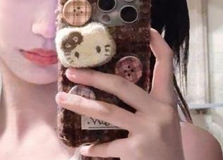 万篇长征黑料正能量在哪里？我在安卓里追着线索就像在找老鼠！