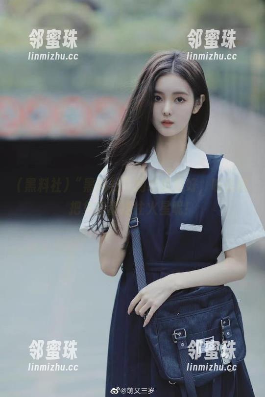 “黑料社”的线路真好，听说能把负能量送往火星呢！
