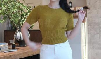 收藏黑料社，客服那边有新鲜瓜儿！