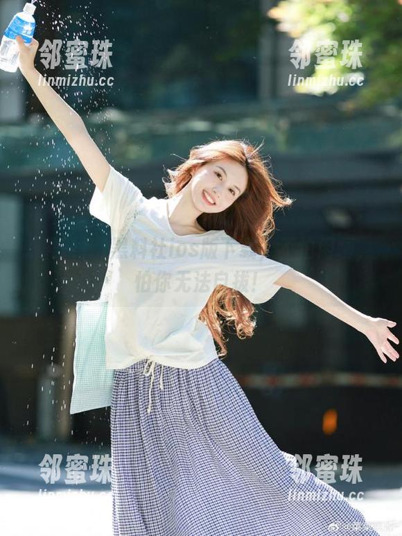 黑料社ios版下载，不怕闲聊，怕你无法自拔！