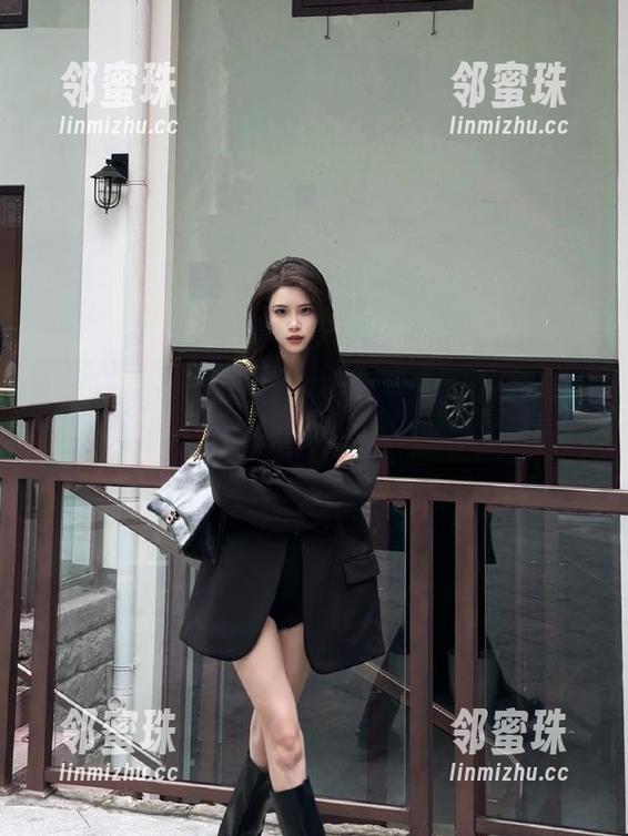 黑料网等你免费下载，离吃瓜更近一步的绝佳机会～