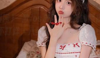 一款ios应用撑起我的黑夜，黑料网不打烊，八卦似乎能让我有点小期待。