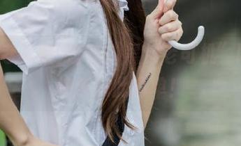 解锁“黑料老司机”网址，快乐如此简单！